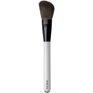 ANGLED CHEEK BRUSH